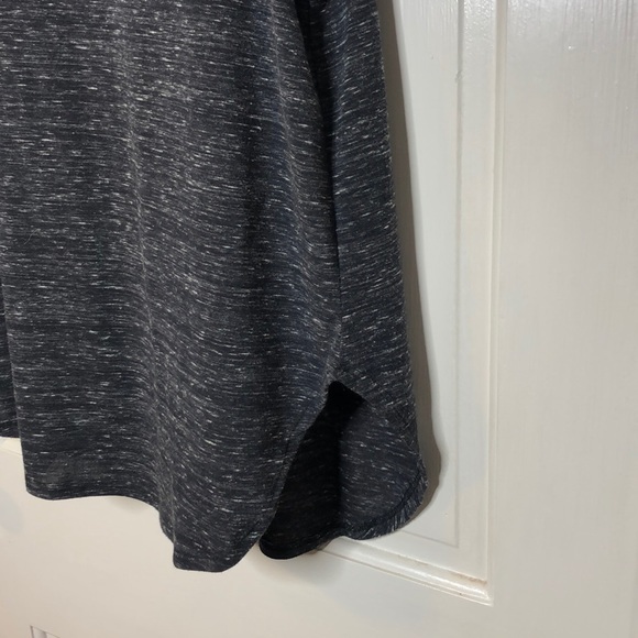 Tank - Picture 3 of 3